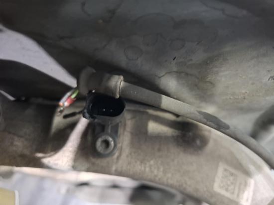 audi Q7 3.0 TDI QUATTRO Jan 2016 RIGHT FRONT HUB ASSEMBLY 