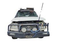 2003 Toyota Land Cruiser UZJ100R GXL image 4