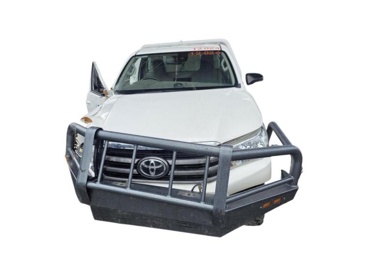 toyota Hilux GUN126R SR Parts & Wrecking