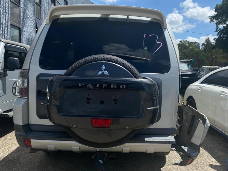 mitsubishi Pajero NS 2008 Parts & Wrecking