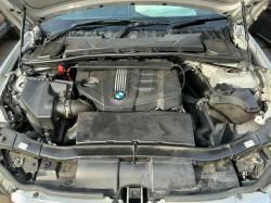 2011 Bmw 3 Series 320d image 4