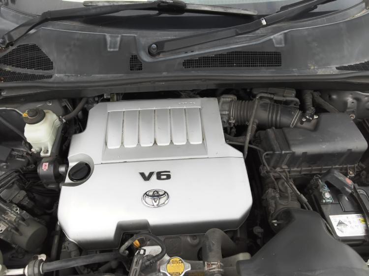 toyota Kluger 4X4 KX-S Aug 2011 Parts & Wrecking