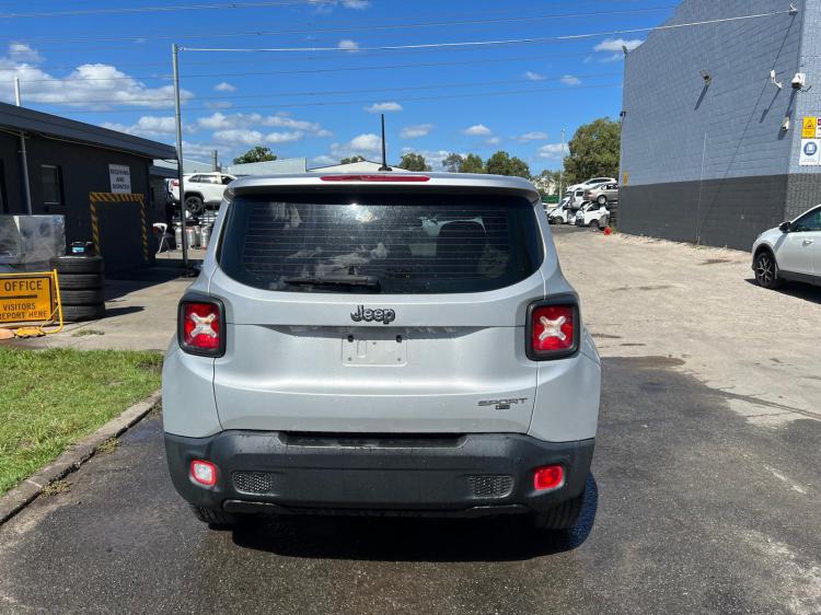 jeep Renegade BU 2016 Parts & Wrecking