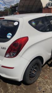 2014 Hyundai I20 image 4