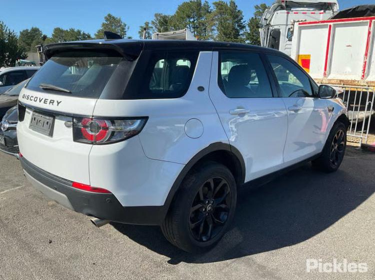 land rover Discovery 2017 Parts & Wrecking