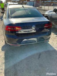 2017 Volkswagen Passat image 4