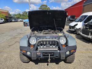 2008 Jeep Wrangler 3.8L EGT MAN 6SPD AWD UNLIMITED SPORT image 4
