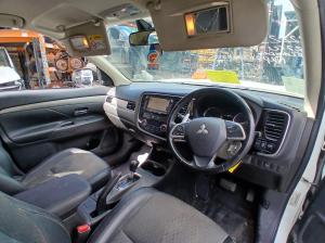 2014 Mitsubishi Outlander ZJ-ZL image 4