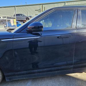 2018 Range Rover Velar image 4