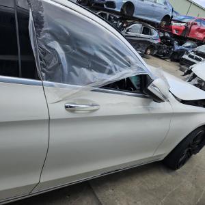 2015 Mercedes Benz C Class W205 image 4