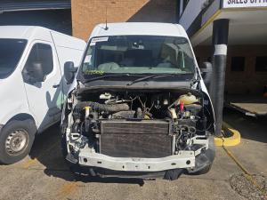 2013 Renault Master VAN 2.3DT MAN 6SPD FWD X62 LWB MID ROOF image 4