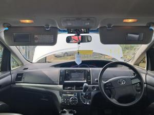 2014 Toyota Tarago ACR50R image 4