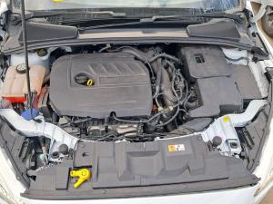 2016 Ford Focus LZ image 4