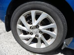 2017 Toyta Corolla ZRE182 image 4