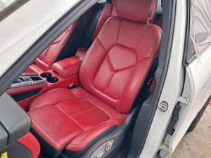 2015 Porsche Macan 95B image 4