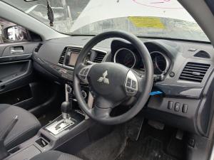 2017 Mitsubishi Lancer CF image 4