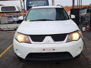 2008 Mitsubishi Outlander ZG image 4