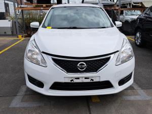 2015 Nissan Pulsar C12 image 4