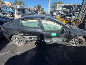 2023 Tesla Model 3 image 4