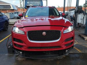 2016 Jaguar F Pace X761 image 4