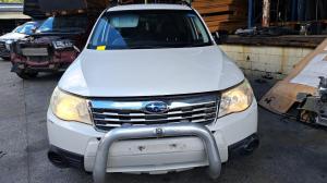 2010 Subaru Forester S3 image 4