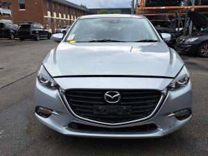 2018 Mazda Mazda3 BN image 4
