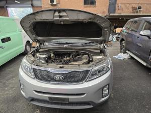 2012 Kia Sorento 2.2DT D4HB AUTO 6SPD AWD SLI XM image 4