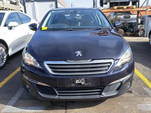 2016 Peugeot 308 image 4