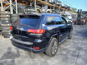 2017 Jeep Grand Cherokee WK image 4