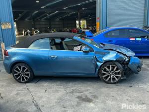 2015 Volkswagen Golf image 4