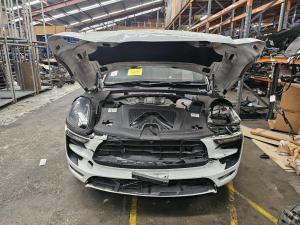 2017 Porsche Macan 95B 3.0TT DCNA AUTO DCT 7SPD A5B02 4WD GTS image 4