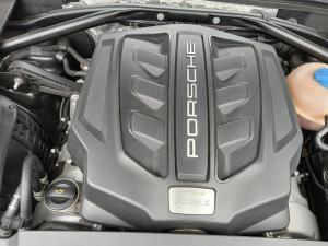 2016 Porsche Macan 95B image 4