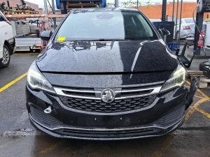 2017 Holden Astra BK image 4