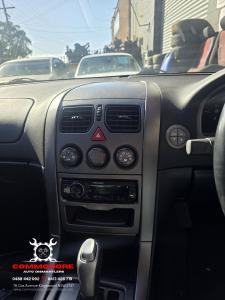 2005 Equipe Commodore VZ image 4
