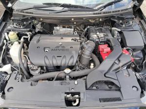 2015 Mitsubishi Lancer image 4