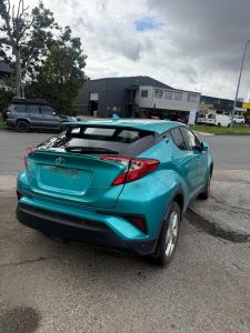 2019 Toyota C-hr image 4