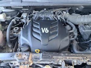 Kia Carnival image 4