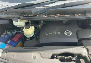 2005 Nissan image 4