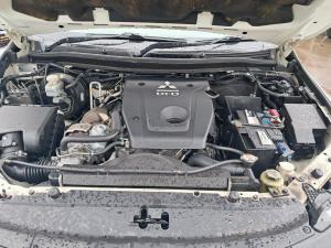 2017 Mitsubishi Pajero Sport QE-QG image 4