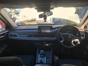 2023 Mitsubishi Outlander ZM image 4