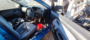 1999 Nissan Pulsar image 4