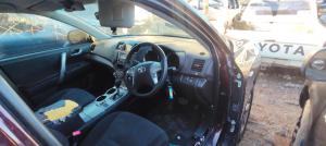 2013 Toyota Kluger image 4