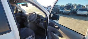 2012 Kia Carnival image 4
