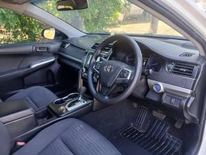 2016 Toyota Camry image 4