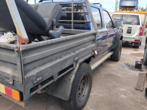 2006 Nissan Navara D22 image 4