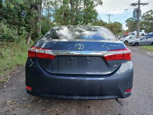 2015 Toyota Corolla image 4