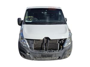 2017 Renault Master X62 CAB CHASSIS image 4