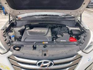 2015 Hyundai Santa Fe DM image 4