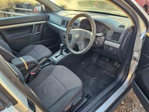 2003 Holden Vectra image 4