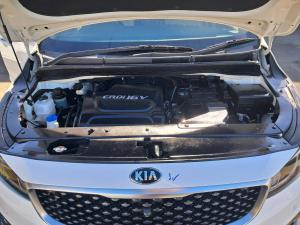 2017 Kia Carnival YP image 4